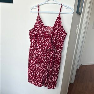 ⭐️41. NWOT Red and White Spaghetti Strap Short Romper